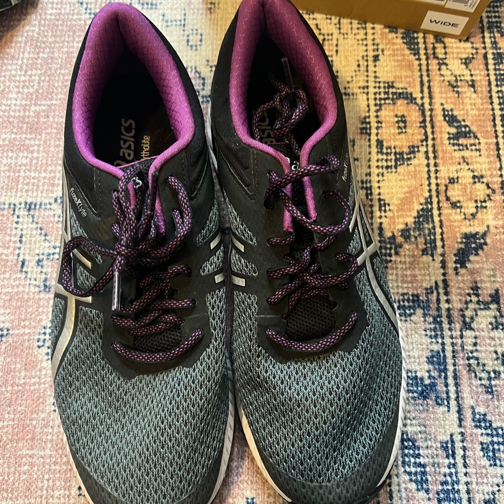 ASICS Fuze x Lyte - Picture 3 of 5